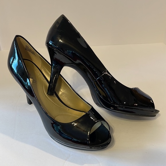 Bandolino Shoes - Bandolino Open Toed Black Patent Leather High Heel Dress Shoes